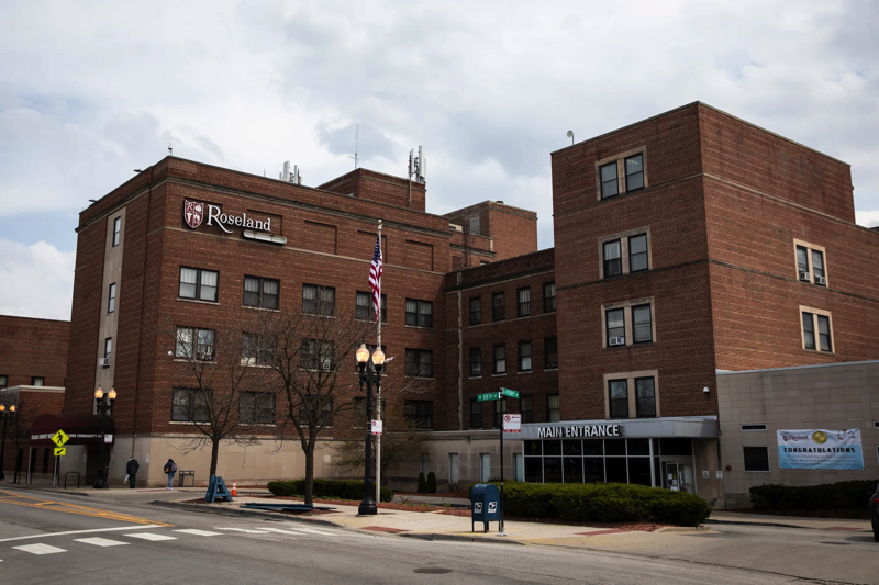 Roseland Community Hospital zawiesi porody. Protestują pielęgniarki i przedstawiciele władz Chicago